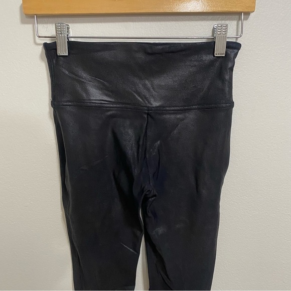 Spanx Sz Small Black Faux Leather Shapewear Leggings - Picture 4 of 6
